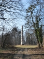 Kastlykert, obeliszk