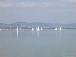 Kil�t�s a Balatonra